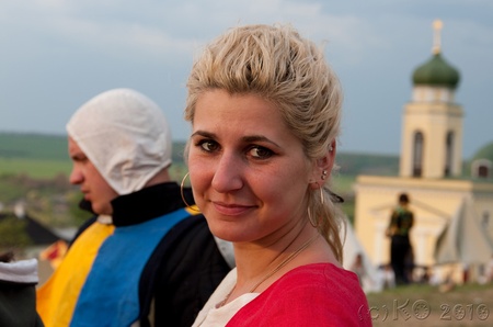 Карі очі чорні брови...